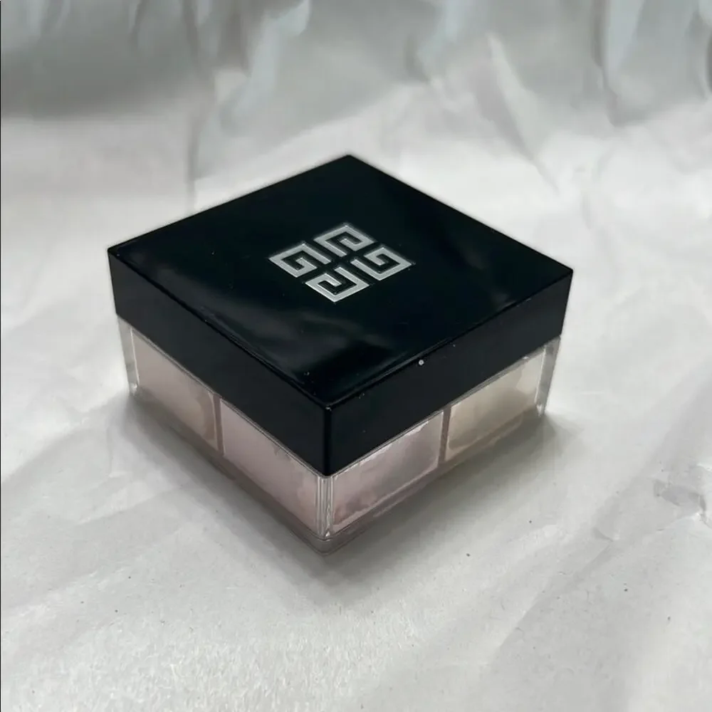 NEW Givenchy Prisme Libre Loose Powder - Black and White